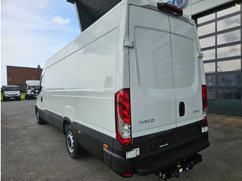 Kastenwagen Iveco Daily 35S16A8: das Bild 4