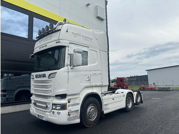 SCANIA R 520 Sattelzugmaschine