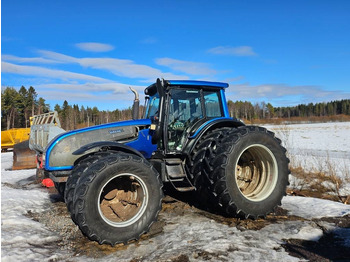 VALTRA T171 Traktor