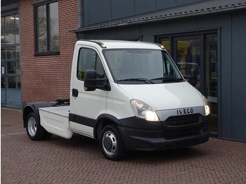 IVECO Daily Sattelzugmaschine
