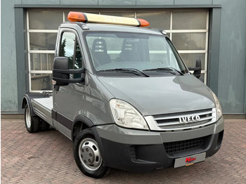IVECO Daily Sattelzugmaschine