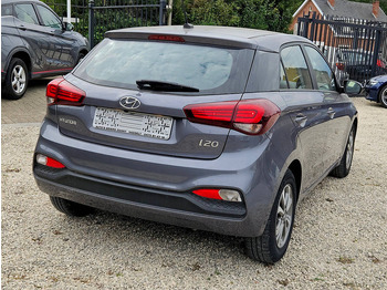 Limousine Hyundai i20 1.2: das Bild 4