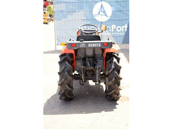Traktor Kubota ASTE A-15: das Bild 5