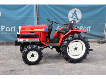YANMAR Traktor