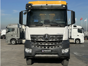 Kipper MERCEDES 2021 MERCEDES AROCS  4142/AUTO-AC-EURO6-8X4 HARDOX TIPPER: das Bild 2