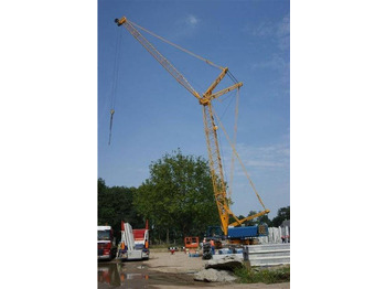 Raupenkran Sennebogen 3300 LUFFING JIB: das Bild 4