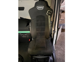 IVECO S-WAY Sitz