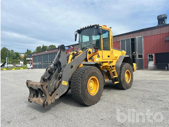 VOLVO L90 Radlader