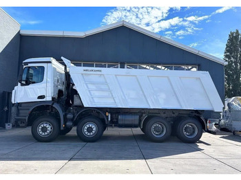 Kipper, Zustand - NEU Mercedes-Benz Arocs 4140 K 8x4 Meiller Tipper: das Bild 2
