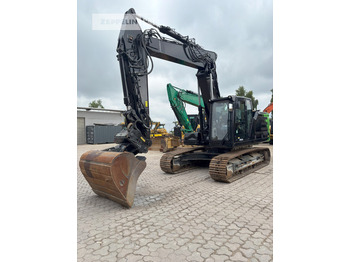 CATERPILLAR 323 Kettenbagger
