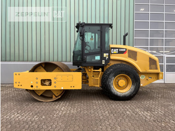 Walzenzug Cat CS66B: das Bild 5
