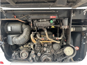 Reisebus Setra S 516 HD/2A  (54 Sitze*DE-Bus): das Bild 4