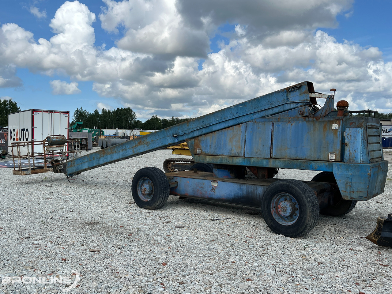 1990 Snorkelift TB 80 RD Articulated Boom Lift / Iseliikuv Boomtõstuk - Gelenkarmbühne: das Bild 1 1990 Snorkelift TB 80 RD Articulated Boom Lift / Iseliikuv Boomtõstuk - Gelenkarmbühne: das Bild 1