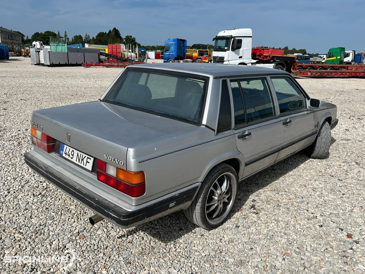 1992 VOLVO 740SE 2.3 85kW - PKW: das Bild 4 1992 VOLVO 740SE 2.3 85kW - PKW: das Bild 4
