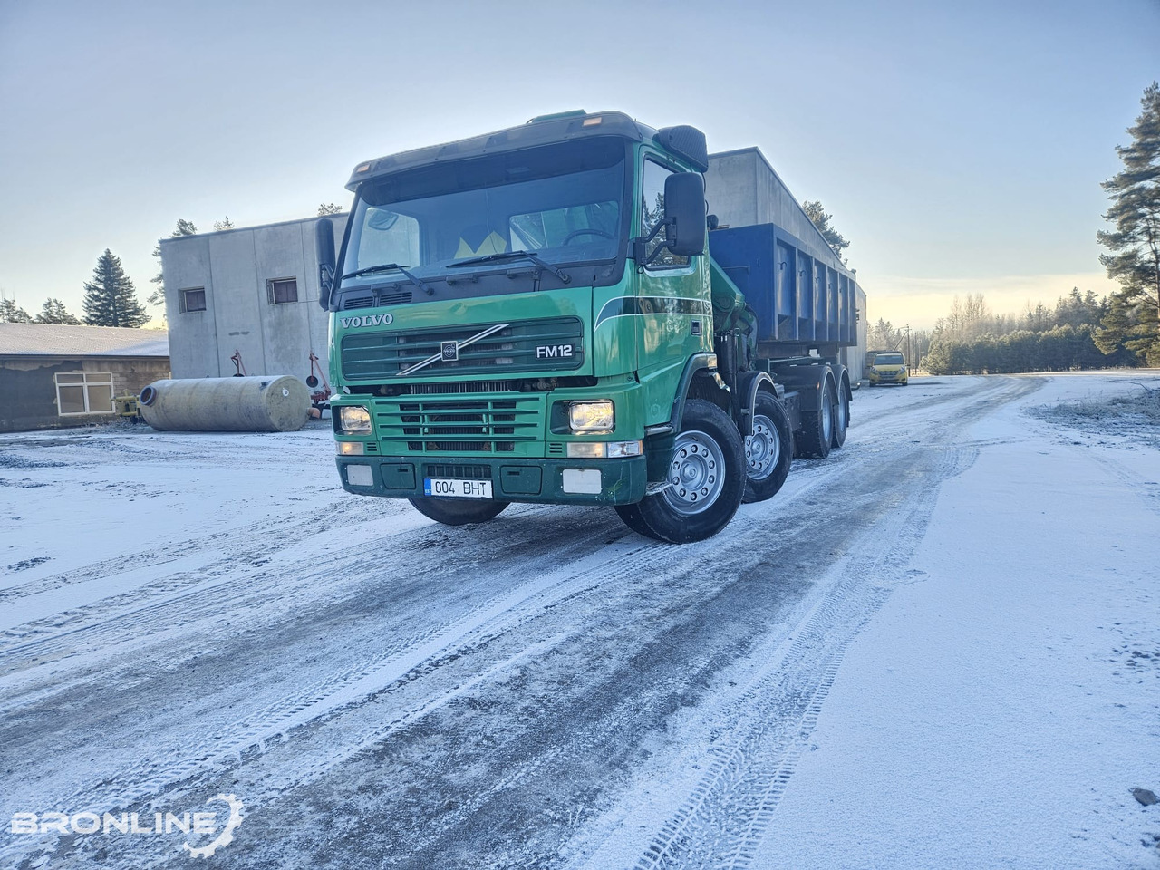 2002 Volvo FM12 8x4 Cable lift + Crane HMF - Seil Abrollkipper, Autokran: das Bild 3 2002 Volvo FM12 8x4 Cable lift + Crane HMF - Seil Abrollkipper, Autokran: das Bild 3