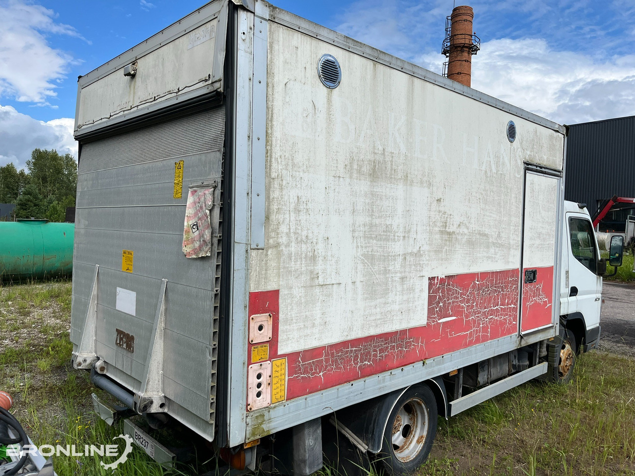 2007 Mitsubishi Fuso Canter 3c13 BOX - Kühlkoffer LKW: das Bild 5 2007 Mitsubishi Fuso Canter 3c13 BOX - Kühlkoffer LKW: das Bild 5