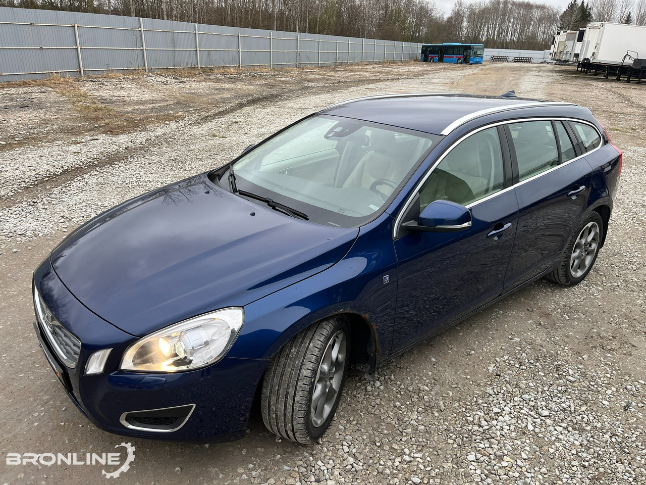 2011 Volvo V60 1.6 84kW Low mileage - PKW: das Bild 5 2011 Volvo V60 1.6 84kW Low mileage - PKW: das Bild 5