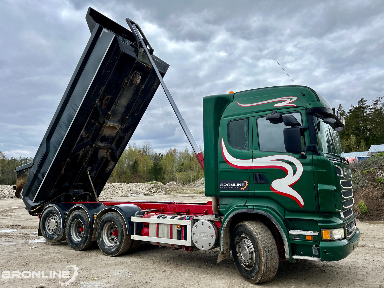 2013 V8 SCANIA R560 8X4 Tipper/Kallur/Retarder - Kipper: das Bild 4 2013 V8 SCANIA R560 8X4 Tipper/Kallur/Retarder - Kipper: das Bild 4