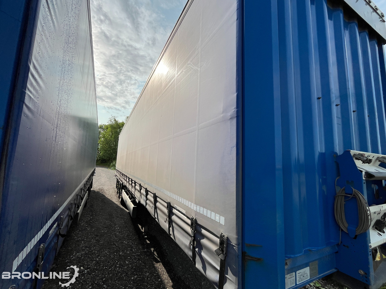 2020 KRONE SDP 27 ELP3-CS EN 12642-XL 43000kg ADR:EX/II - Planenauflieger: das Bild 4 2020 KRONE SDP 27 ELP3-CS EN 12642-XL 43000kg ADR:EX/II - Planenauflieger: das Bild 4
