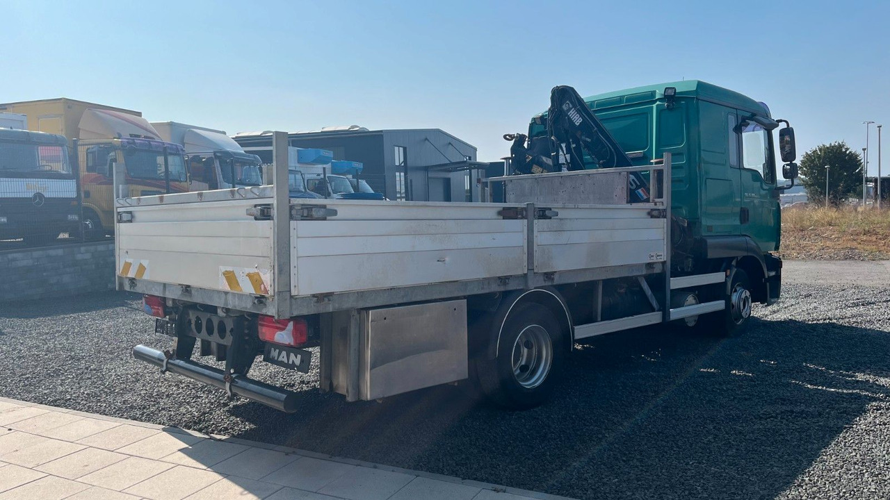 MAN TGL 8.180 4x2 Kran Hiab Tempomat MAN TGL 8.180 4x2 Kran Hiab Tempomat - Pritsche Transporter: das Bild 4 MAN TGL 8.180 4x2 Kran Hiab Tempomat MAN TGL 8.180 4x2 Kran Hiab Tempomat - Pritsche Transporter: das Bild 4