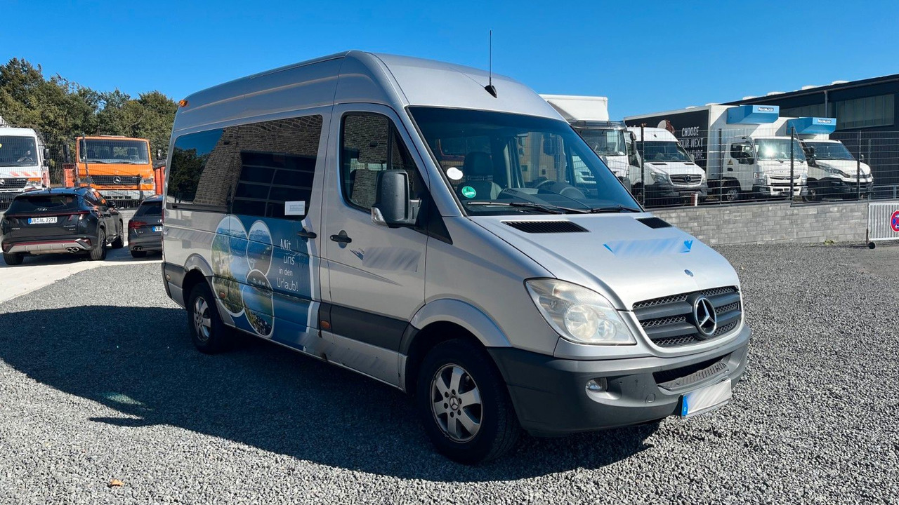 Mercedes-Benz Sprinter 315 CDI 9-Sitzer Standheizung - Personentransporter: das Bild 3 Mercedes-Benz Sprinter 315 CDI 9-Sitzer Standheizung - Personentransporter: das Bild 3