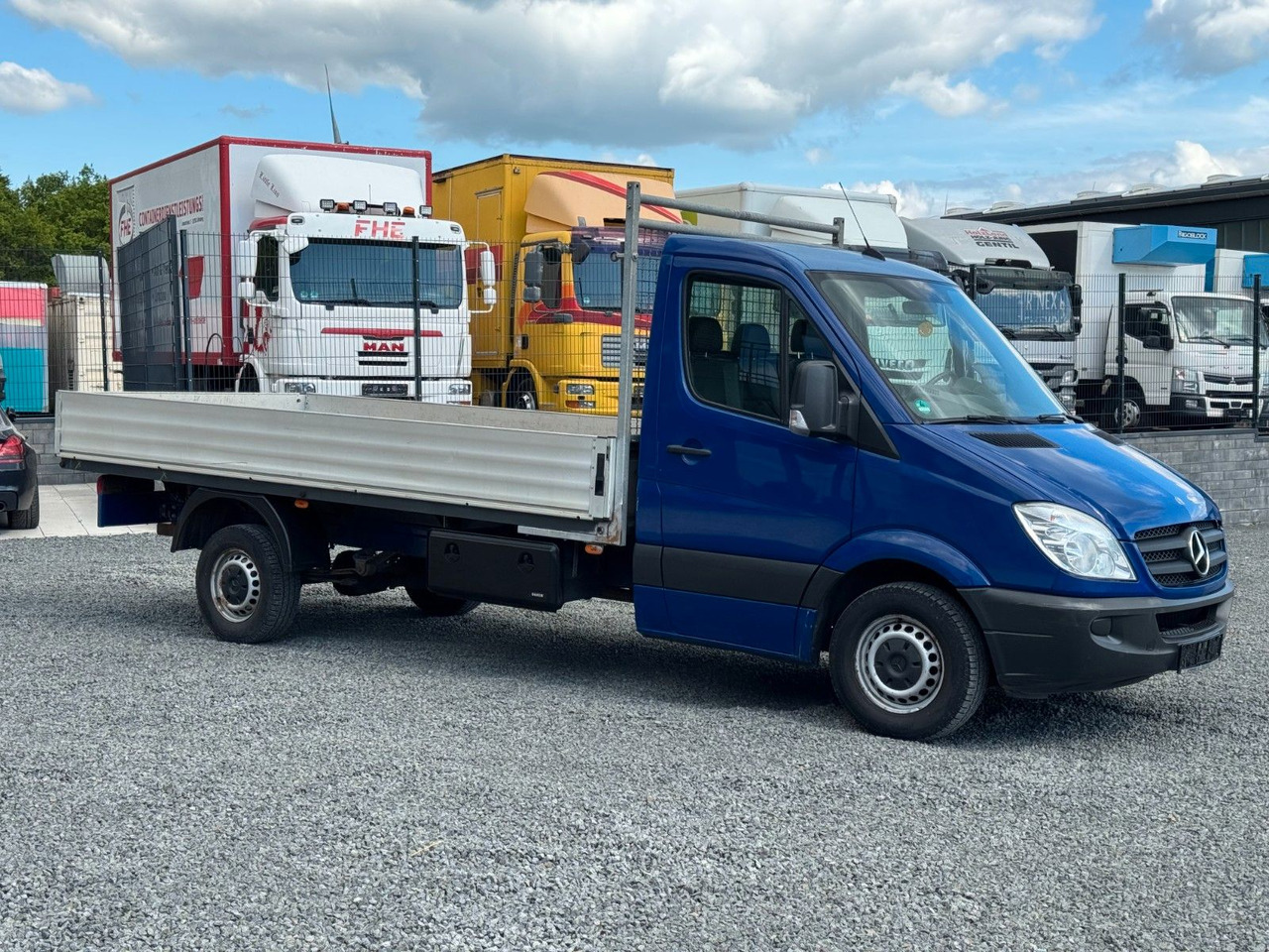 Mercedes-Benz Sprinter 316 CDI Pritsche - Pritsche Transporter: das Bild 4 Mercedes-Benz Sprinter 316 CDI Pritsche - Pritsche Transporter: das Bild 4