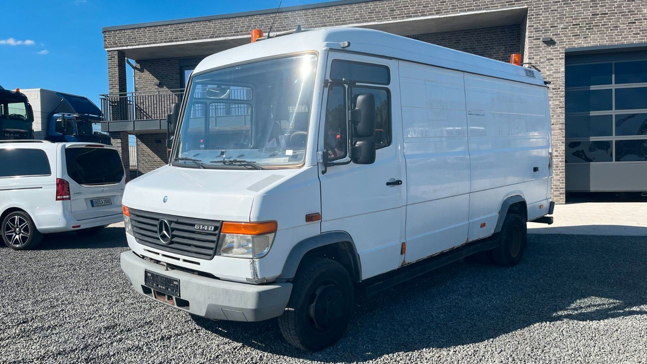 Mercedes-Benz Vario 614 D Werkstattwagen Standheizung - Kastenwagen: das Bild 2 Mercedes-Benz Vario 614 D Werkstattwagen Standheizung - Kastenwagen: das Bild 2