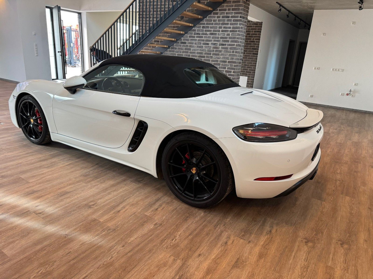 Porsche 718 Boxster S Sport Chrono Sport AGA Approved - PKW: das Bild 4 Porsche 718 Boxster S Sport Chrono Sport AGA Approved - PKW: das Bild 4