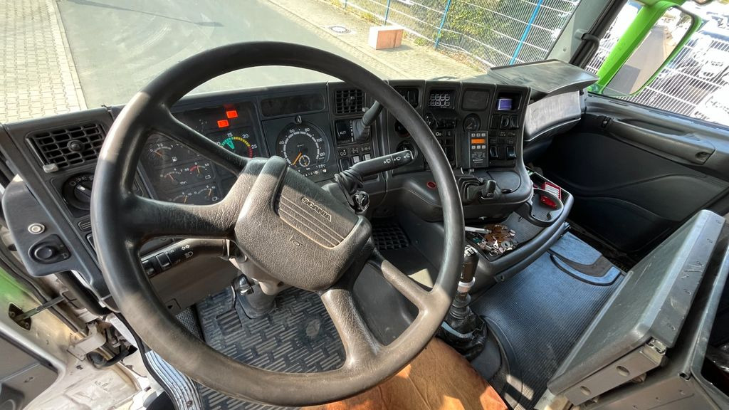 Sattelzugmaschine Scania 164G 580 V8 Kran Hiab 280 Retarder Sattel: das Bild 7