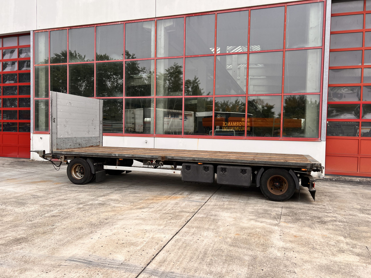 Ackermann PA-F 18/7.4E 2 Achs Jumboanhänger Mega - Tieflader Anhänger: das Bild 4 Ackermann PA-F 18/7.4E 2 Achs Jumboanhänger Mega - Tieflader Anhänger: das Bild 4