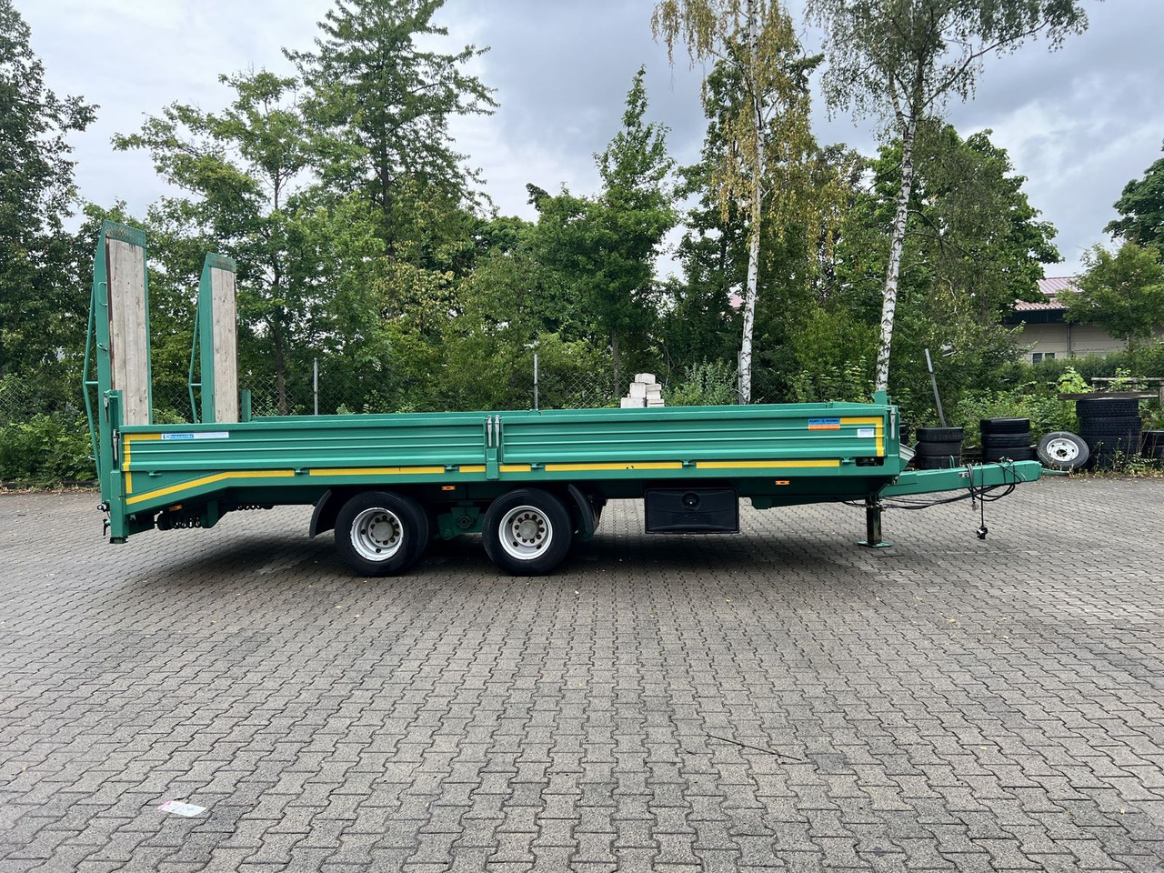 Blomenröhr 18 t Tandemtieflader, wenig Benutzt - Tieflader Anhänger: das Bild 1 Blomenröhr 18 t Tandemtieflader, wenig Benutzt - Tieflader Anhänger: das Bild 1