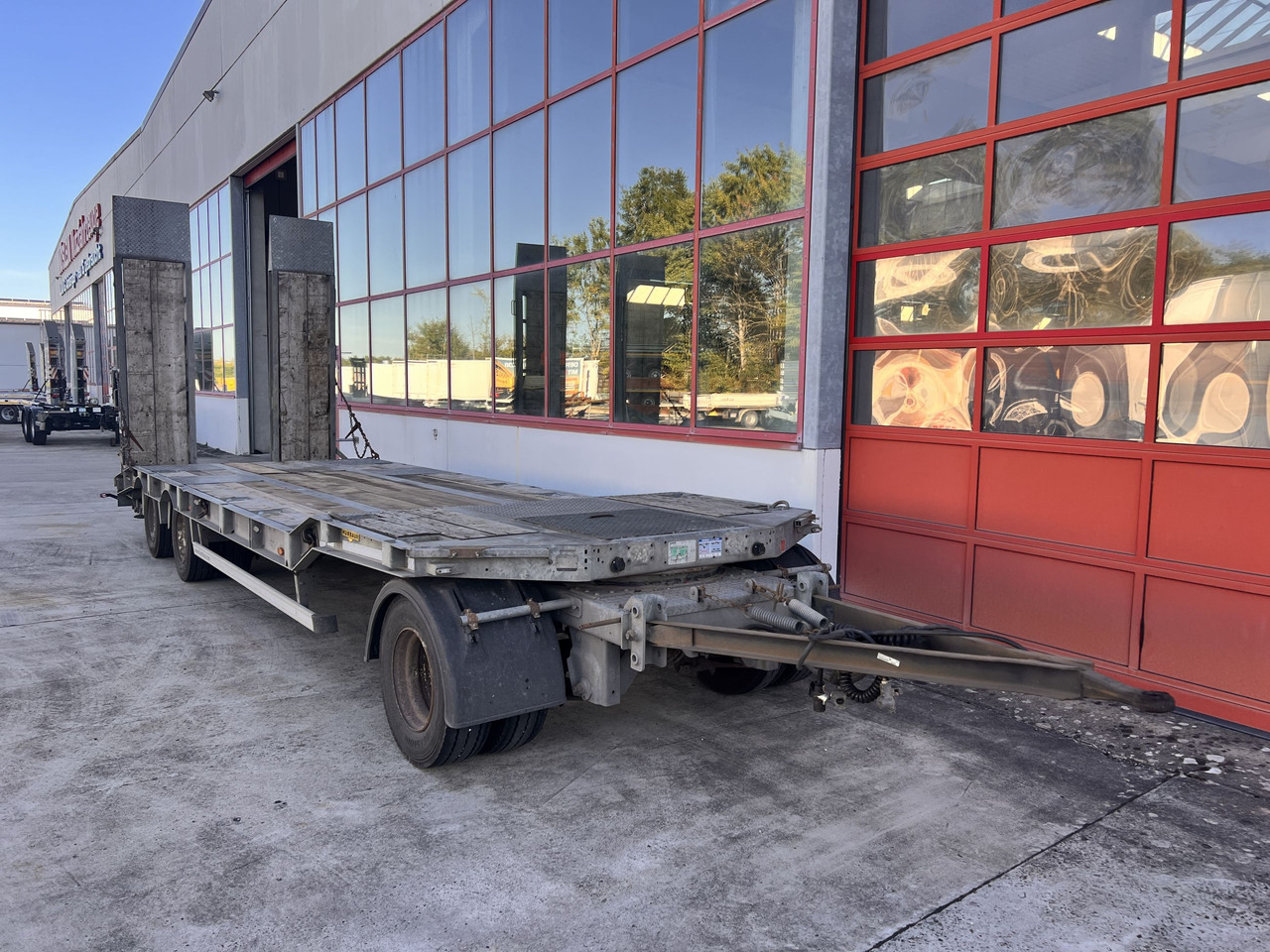 Humbaur HTD 30 3 Achs Tiefladeranhänger, verzinkt - Tieflader Anhänger: das Bild 3 Humbaur HTD 30 3 Achs Tiefladeranhänger, verzinkt - Tieflader Anhänger: das Bild 3