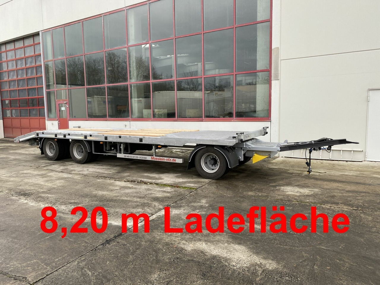 Möslein 3 Achs Tieflader gerader Ladefläche 8,10 m,Neuf - Tieflader Anhänger: das Bild 1 Möslein 3 Achs Tieflader gerader Ladefläche 8,10 m,Neuf - Tieflader Anhänger: das Bild 1