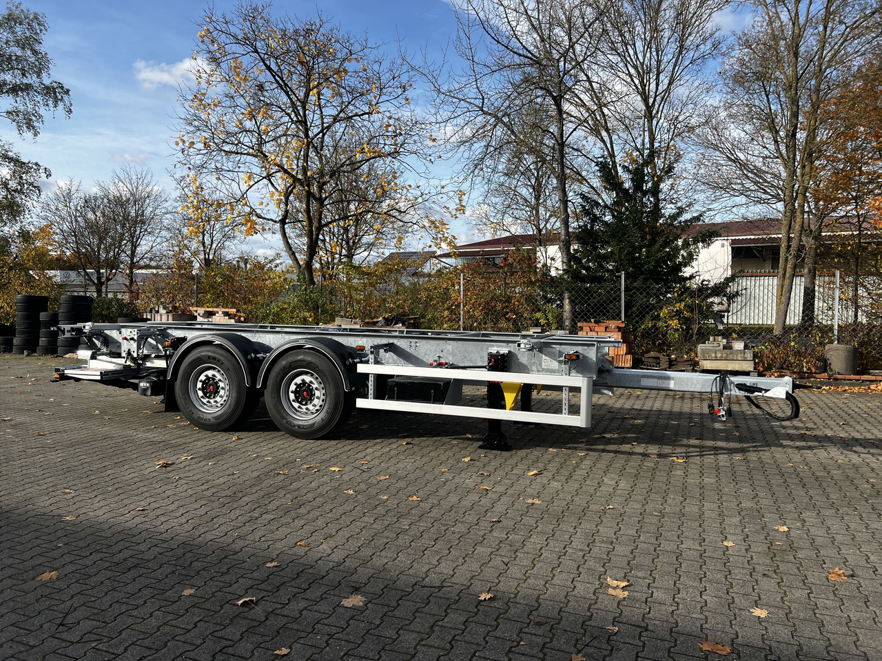 Möslein BDF Tandem- BDF- Wechselanhänger mit Ladebordwand - Container/ Wechselfahrgestell Anhänger: das Bild 3 Möslein BDF Tandem- BDF- Wechselanhänger mit Ladebordwand - Container/ Wechselfahrgestell Anhänger: das Bild 3