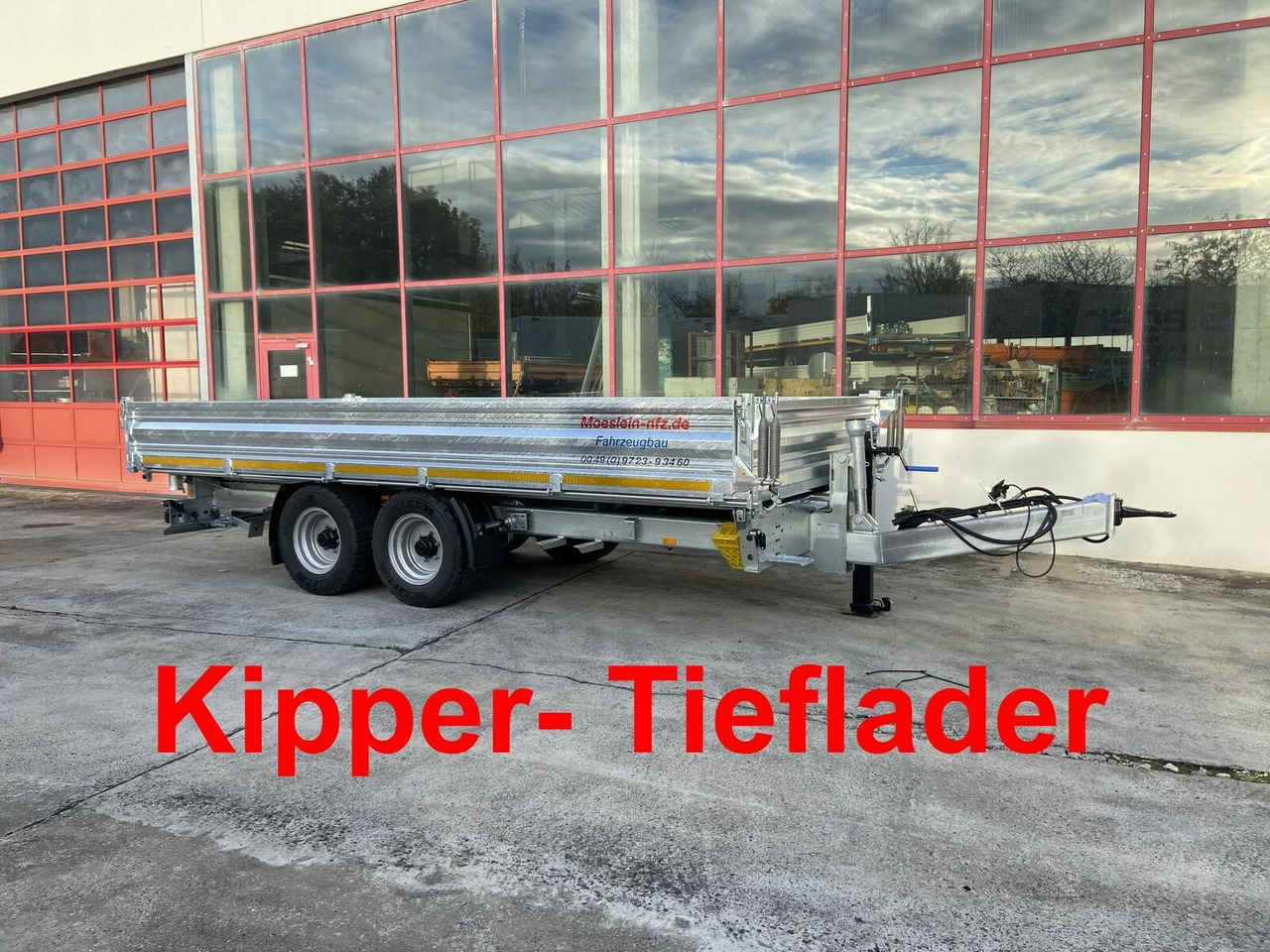 Möslein Kipper Tieflader, Breite Reifen, 5,70 m lang-- - Kipper Anhänger: das Bild 2 Möslein Kipper Tieflader, Breite Reifen, 5,70 m lang-- - Kipper Anhänger: das Bild 2