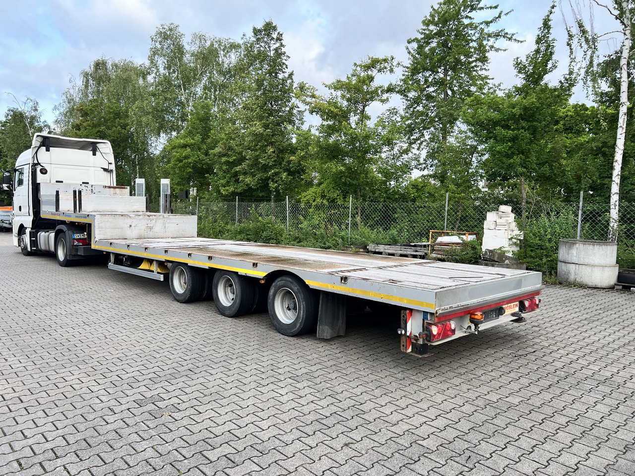 Möslein STO 3 Schwebheim 3 Achs Satteltieflader - Tieflader Auflieger: das Bild 5 Möslein STO 3 Schwebheim 3 Achs Satteltieflader - Tieflader Auflieger: das Bild 5