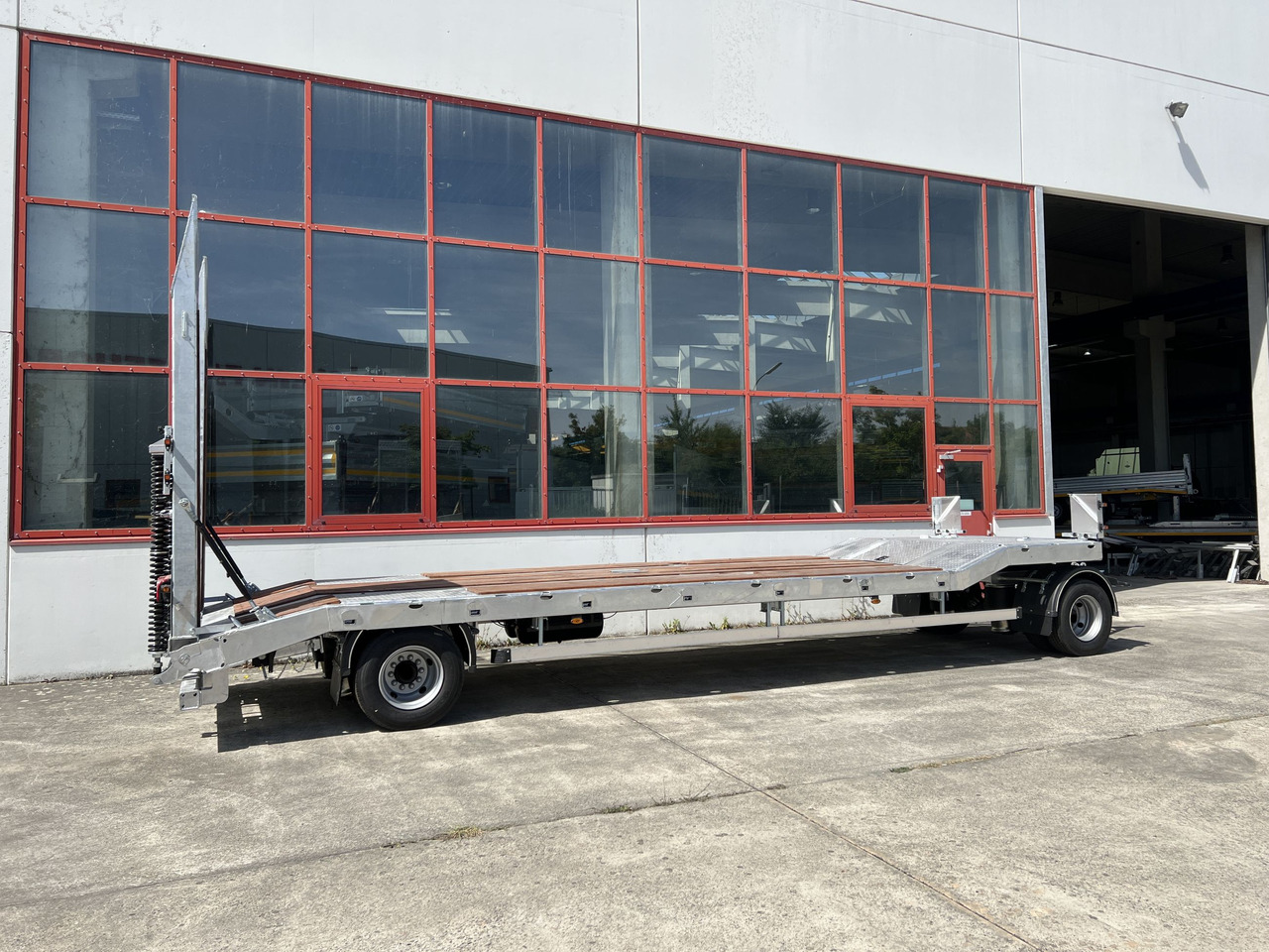 Möslein T 2 Schwebheim Neuer 2 Achs Tieflader- Anhänger, Verbreiterung - Tieflader Anhänger: das Bild 4 Möslein T 2 Schwebheim Neuer 2 Achs Tieflader- Anhänger, Verbreiterung - Tieflader Anhänger: das Bild 4