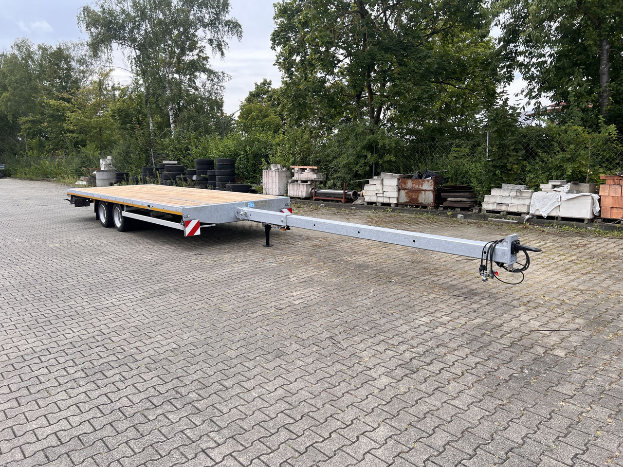 Möslein THT 11 G Ausziehbar 11,9 t Tandemanhänger- Tieflader, ausziehbar - Pritschenanhänger/ Plattformanhänger: das Bild 5 Möslein THT 11 G Ausziehbar 11,9 t Tandemanhänger- Tieflader, ausziehbar - Pritschenanhänger/ Plattformanhänger: das Bild 5