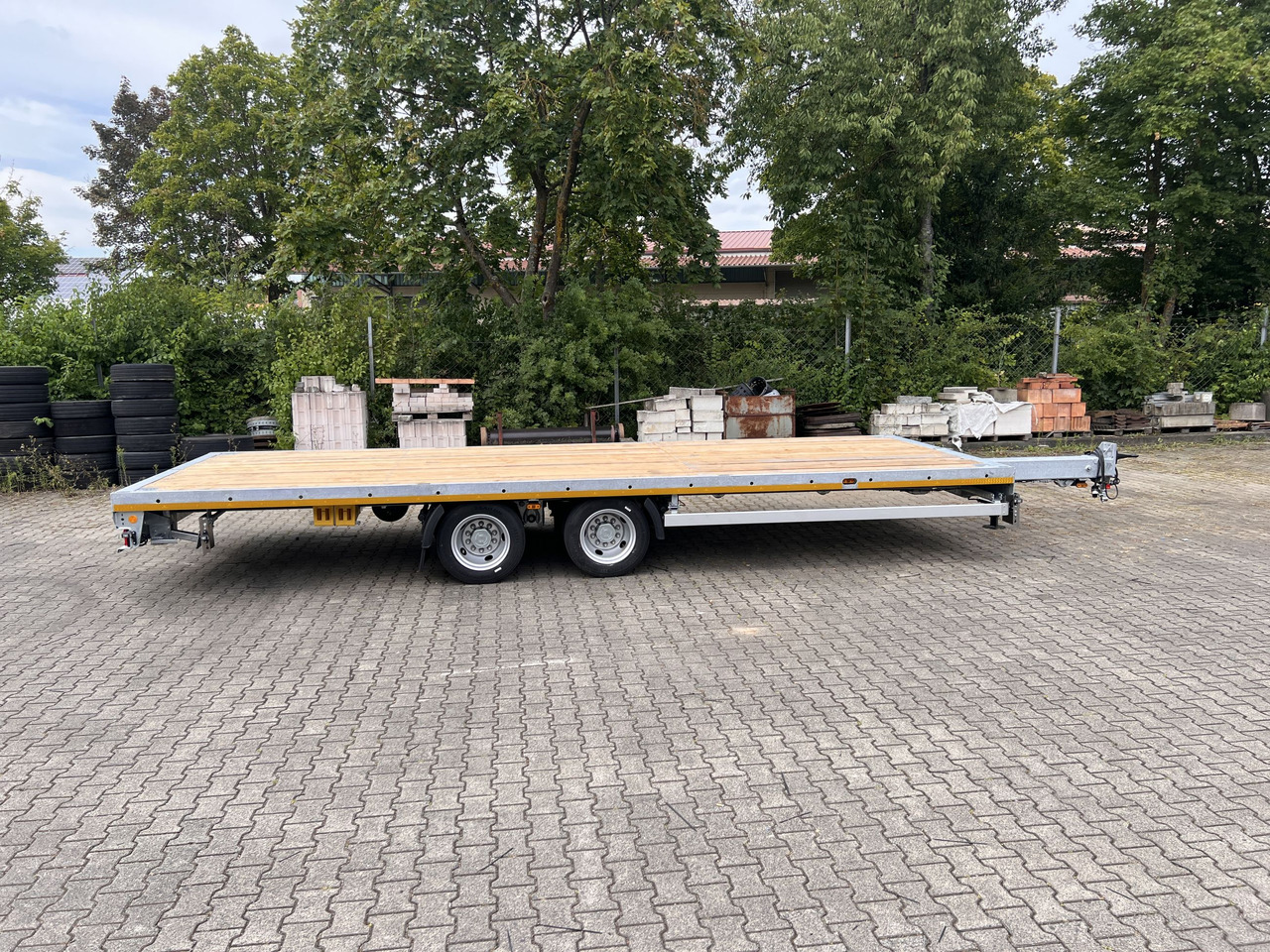 Möslein THT 14-G 7,20 L ausziehbar 13,9 t Tandemanhänger- Tieflader, ausziehbarLuftgefedert - Pritschenanhänger/ Plattformanhänger: das Bild 4 Möslein THT 14-G 7,20 L ausziehbar 13,9 t Tandemanhänger- Tieflader, ausziehbarLuftgefedert - Pritschenanhänger/ Plattformanhänger: das Bild 4