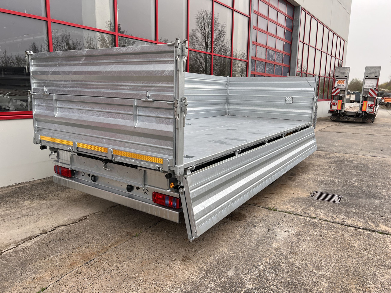 Möslein TTD 19 AB 19 t Tandem 3 Seiten Kipper TiefladerAufsatzbordwänden-- Neufahrzeug -- - Kipper Anhänger: das Bild 5 Möslein TTD 19 AB 19 t Tandem 3 Seiten Kipper TiefladerAufsatzbordwänden-- Neufahrzeug -- - Kipper Anhänger: das Bild 5