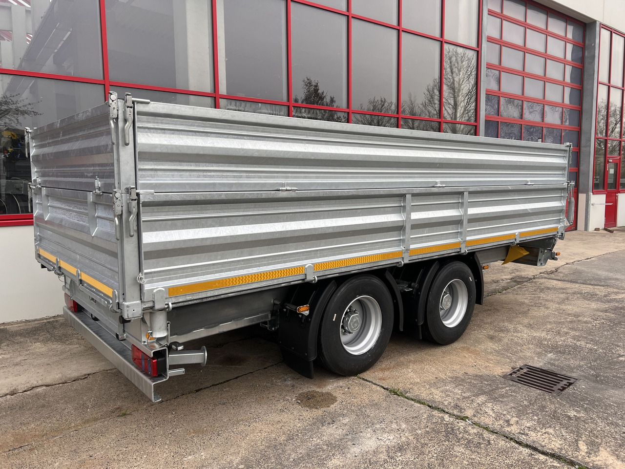 Leasing für Möslein TTD 19 AB 19 t Tandem 3 Seiten Kipper TiefladerAufsatzbordwänden-- Neufahrzeug -- Möslein TTD 19 AB 19 t Tandem 3 Seiten Kipper TiefladerAufsatzbordwänden-- Neufahrzeug --: das Bild 11 Leasing für Möslein TTD 19 AB 19 t Tandem 3 Seiten Kipper TiefladerAufsatzbordwänden-- Neufahrzeug -- Möslein TTD 19 AB 19 t Tandem 3 Seiten Kipper TiefladerAufsatzbordwänden-- Neufahrzeug --: das Bild 11