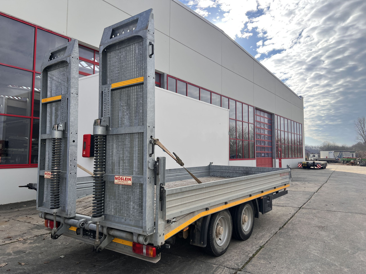 Möslein TTS 11 Schwebheim Tandemtieflader, Breite Rampen, Wenig Benutzt - Tieflader Anhänger: das Bild 4 Möslein TTS 11 Schwebheim Tandemtieflader, Breite Rampen, Wenig Benutzt - Tieflader Anhänger: das Bild 4