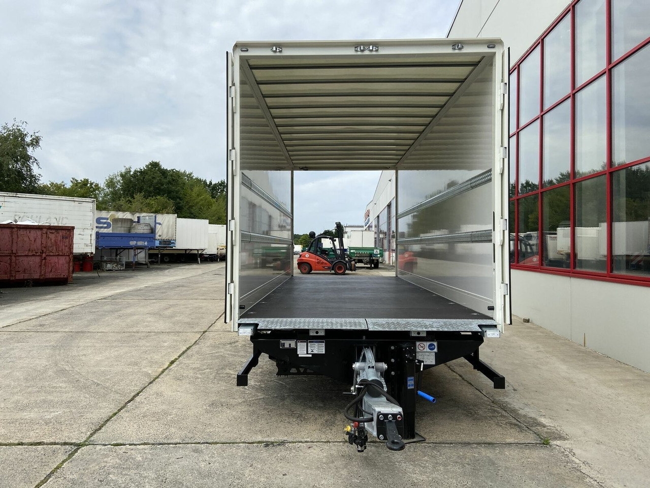 Möslein Tandem- Koffer, Durchladbar, -- Neufahrzeug -- - Koffer Anhänger: das Bild 3 Möslein Tandem- Koffer, Durchladbar, -- Neufahrzeug -- - Koffer Anhänger: das Bild 3