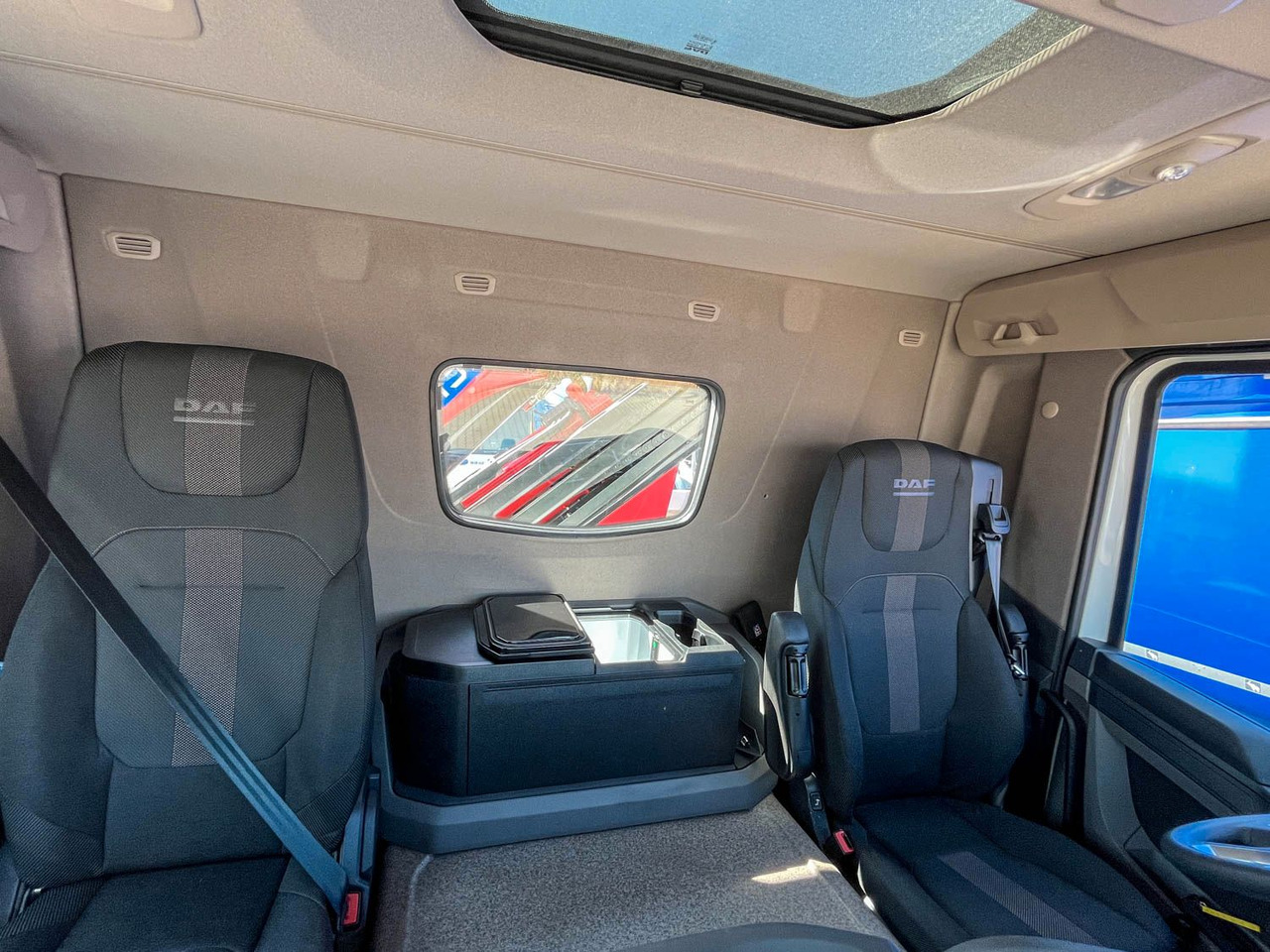 Leasing für DAF FA XDC 370 Krankipper DAF XDC 370 FA Meiller Krankipper HMF DAF FA XDC 370 Krankipper DAF XDC 370 FA Meiller Krankipper HMF: das Bild 20 Leasing für DAF FA XDC 370 Krankipper DAF XDC 370 FA Meiller Krankipper HMF DAF FA XDC 370 Krankipper DAF XDC 370 FA Meiller Krankipper HMF: das Bild 20