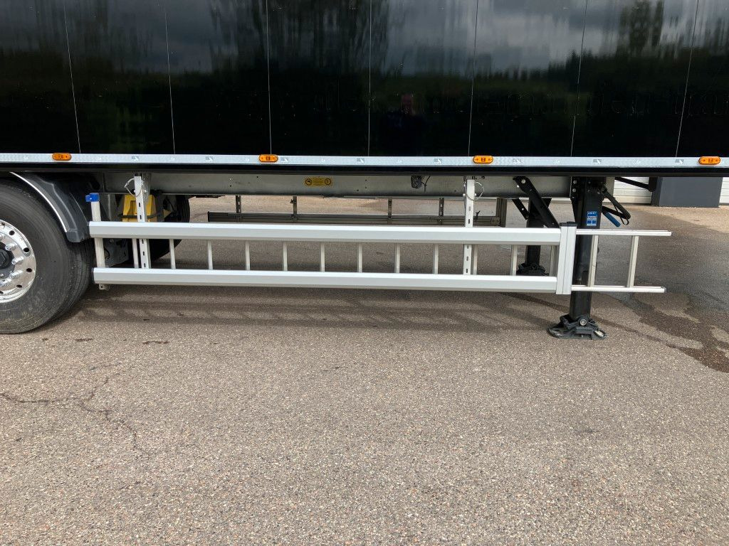 Schubboden Auflieger Stas bioSTAR 90,6 cbm: das Bild 12 Schubboden Auflieger Stas bioSTAR 90,6 cbm: das Bild 12