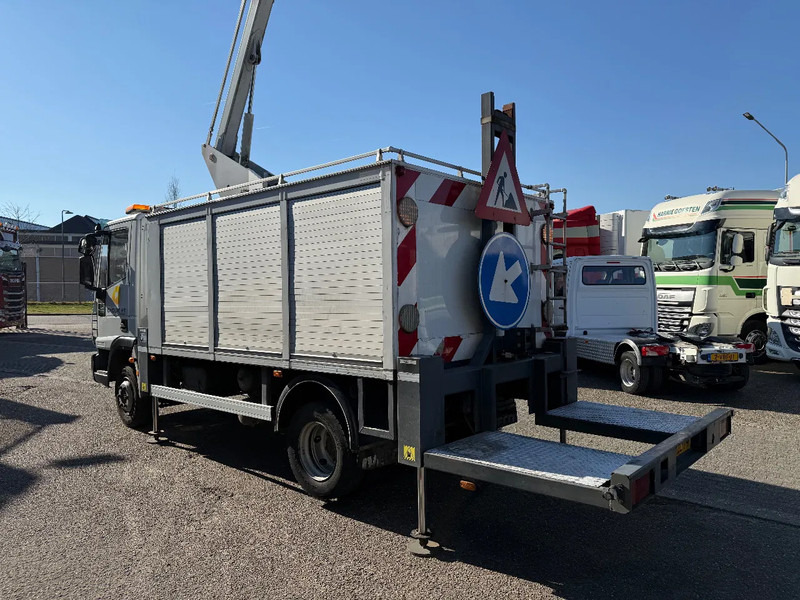 Iveco ML 100 ML100E18 custers skyworker 2009 - LKW: das Bild 4 Iveco ML 100 ML100E18 custers skyworker 2009 - LKW: das Bild 4