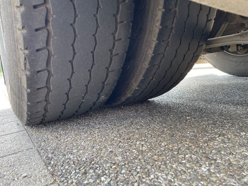 Sattelzugmaschine MAN TGX 18.440 2016 only 505.000 km: das Bild 9