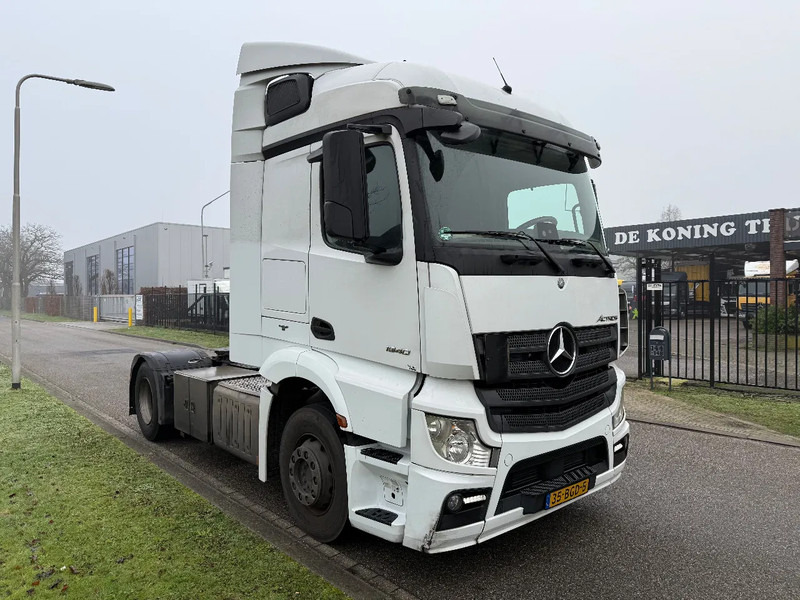 Mercedes-Benz Actros 1940 - Sattelzugmaschine: das Bild 2 Mercedes-Benz Actros 1940 - Sattelzugmaschine: das Bild 2