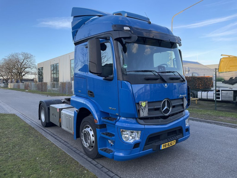 Mercedes-Benz Actros 1940 euro 6 ! 3-2017 - Sattelzugmaschine: das Bild 2 Mercedes-Benz Actros 1940 euro 6 ! 3-2017 - Sattelzugmaschine: das Bild 2