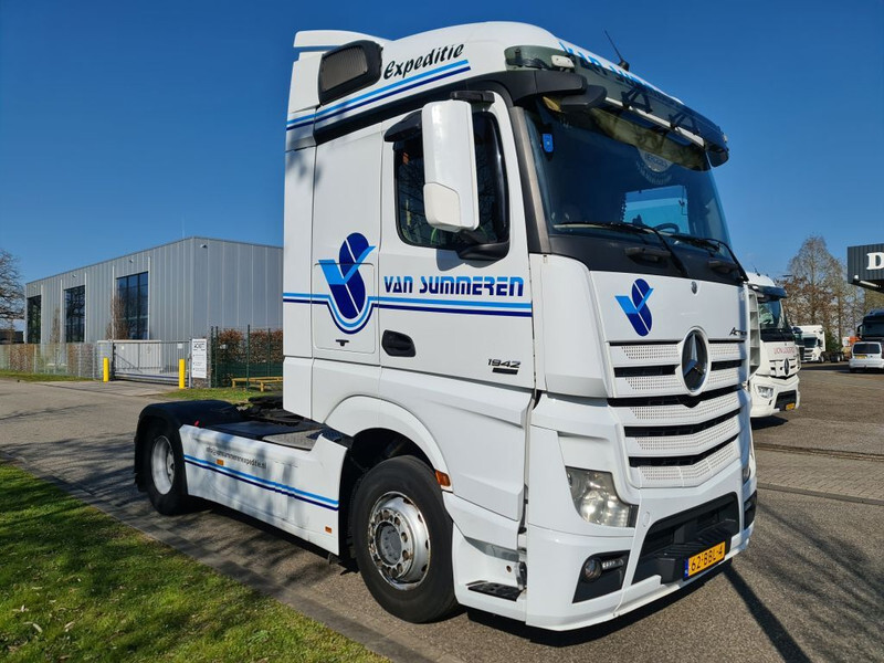 Mercedes-Benz Actros 1942 ACTROS 1942 EURO 5 !!! - Sattelzugmaschine: das Bild 2 Mercedes-Benz Actros 1942 ACTROS 1942 EURO 5 !!! - Sattelzugmaschine: das Bild 2